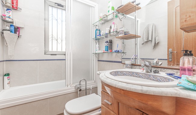Resale - Apartment - Torrevieja - Beach