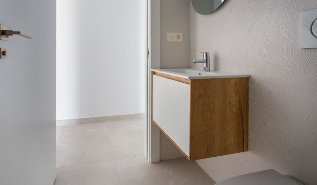 Resale - Apartment - Torrevieja - Beach