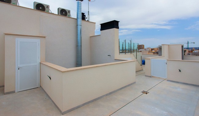 Resale - Apartment - Torrevieja - Beach