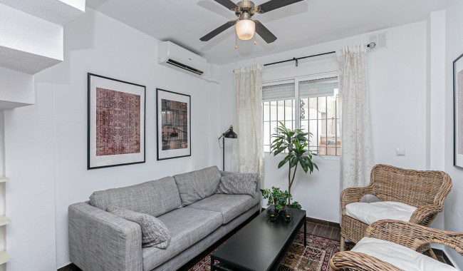 Resale - Townhouse - Torrevieja - Torretas
