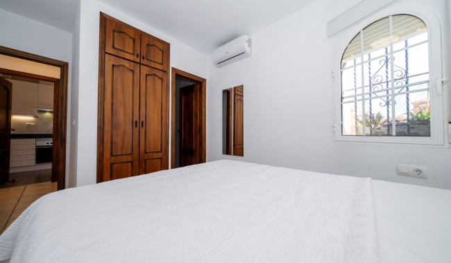 Segunda mano - Villa - Playa Flamenca - Sportcentre