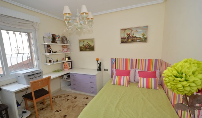 Begagnad - Villa - Benijófar