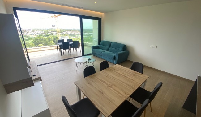 Resale - Apartment - Las Colinas Golf Resort