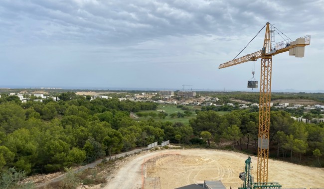 Resale - Apartment - Las Colinas Golf Resort
