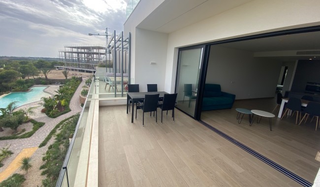 Resale - Apartment - Las Colinas Golf Resort