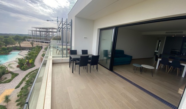Resale - Apartment - Las Colinas Golf Resort