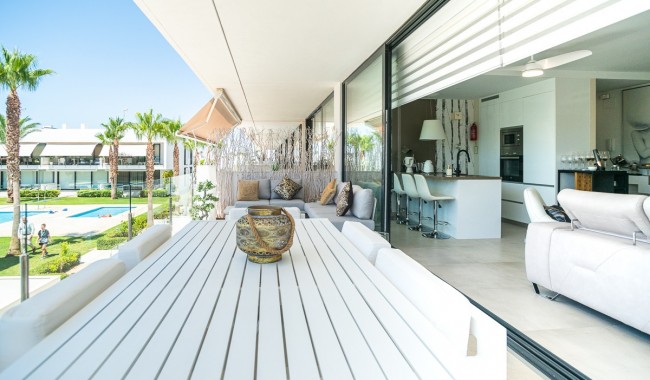 Resale - Apartment - Cartagena - Mar de Cristal