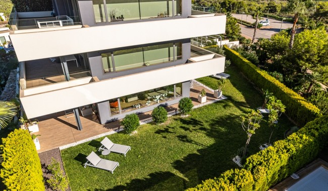 Resale - Apartment - Las Colinas Golf Resort