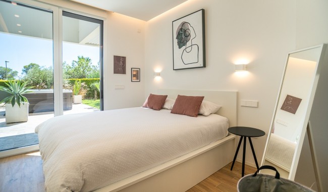Resale - Apartment - Las Colinas Golf Resort
