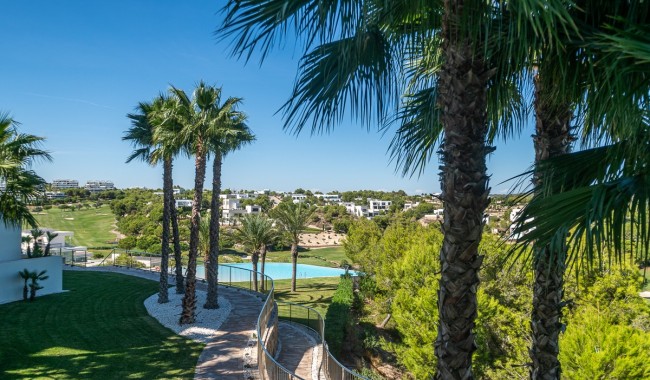 Resale - Apartment - Las Colinas Golf Resort