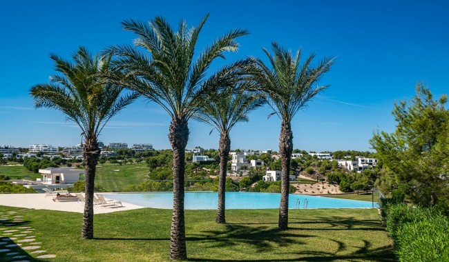 Resale - Apartment - Las Colinas Golf Resort