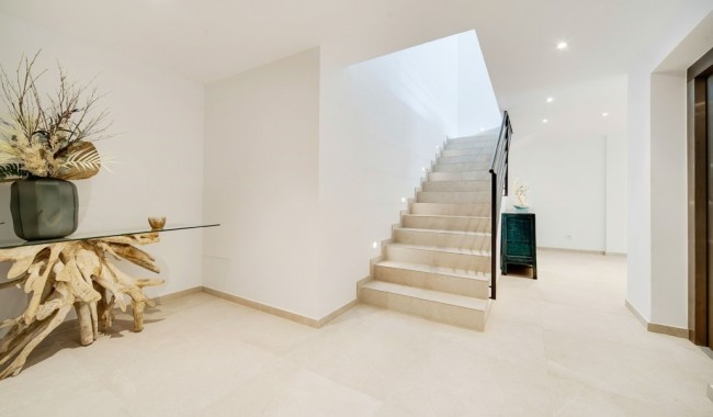 Resale - Villa - Palma de Mallorca - Son Vida