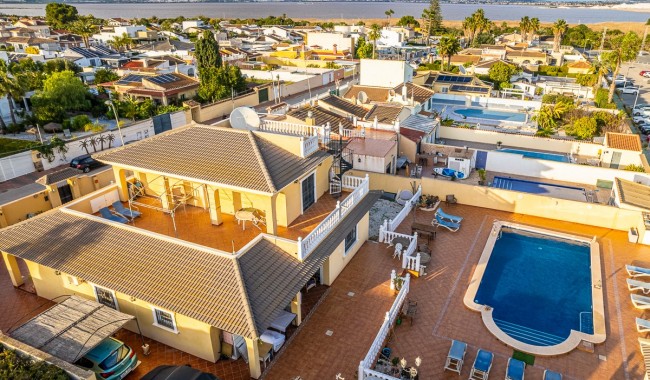 Villa - Brukt - Torrevieja - LOS BALCONES - LOS ALTOS