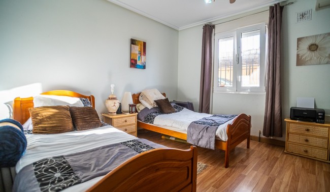 Resale - Villa - Torrevieja - LOS BALCONES - LOS ALTOS