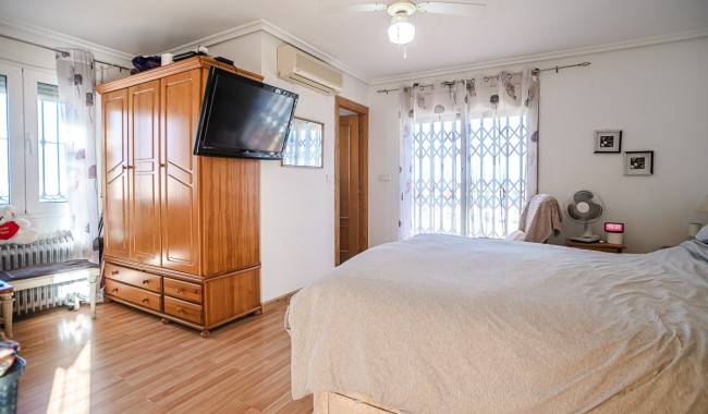 Resale - Villa - Torrevieja - LOS BALCONES - LOS ALTOS