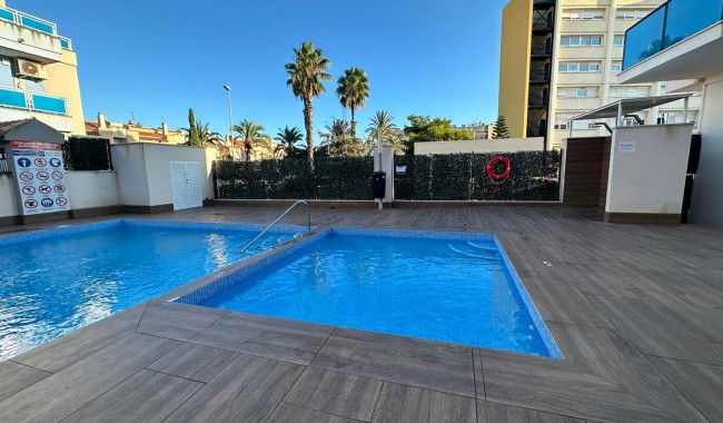 Segunda mano - Apartamento - Torrevieja - Calas Blancas
