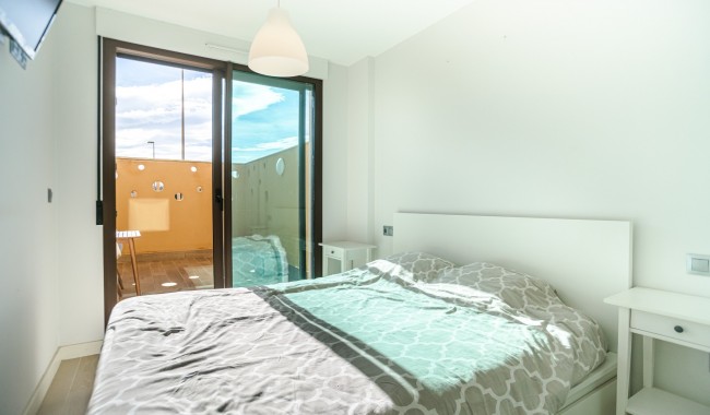 Resale - Apartment - Cartagena - Mar de Cristal