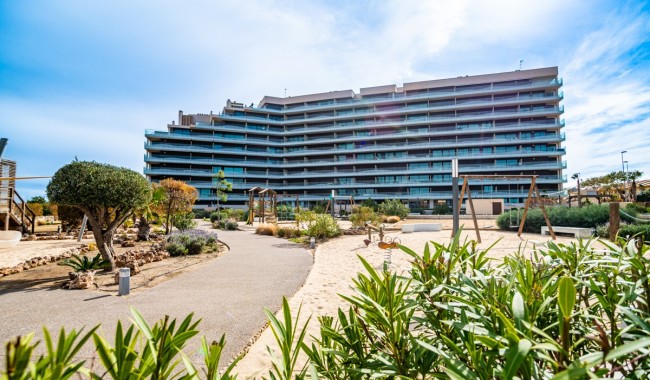 Resale - Apartment - Cartagena - Mar de Cristal