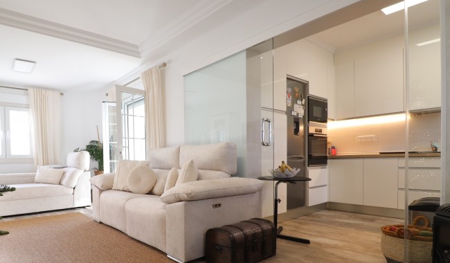 Begagnad - Villa - Orihuela Costa - Villamartín