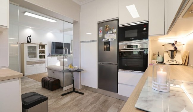 Begagnad - Villa - Orihuela Costa - Villamartín