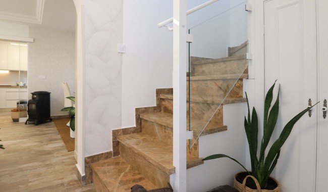 Begagnad - Villa - Orihuela Costa - Villamartín
