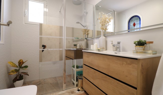 Begagnad - Villa - Orihuela Costa - Villamartín