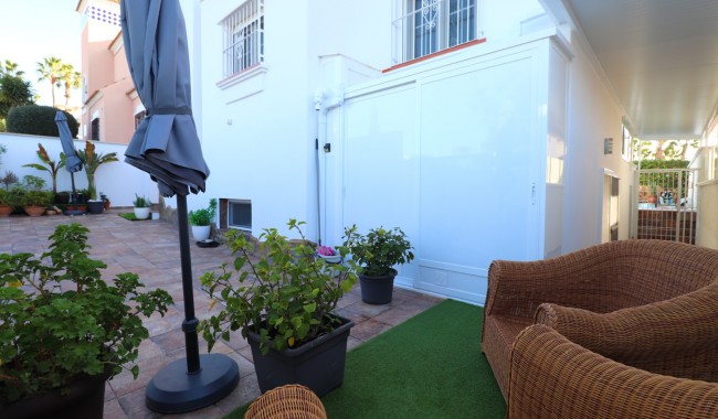Begagnad - Villa - Orihuela Costa - Villamartín