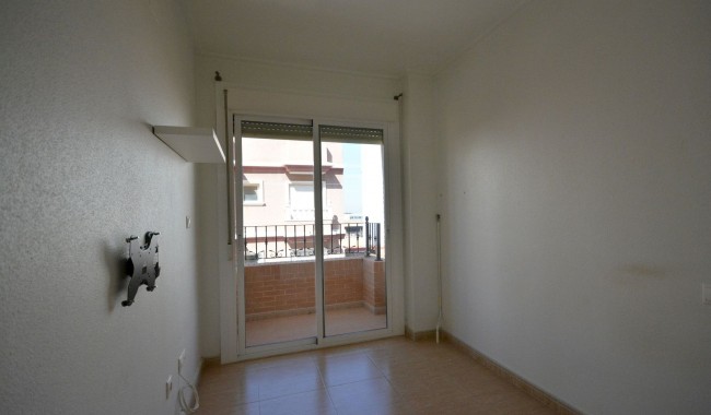 Resale - Apartment - Guardamar