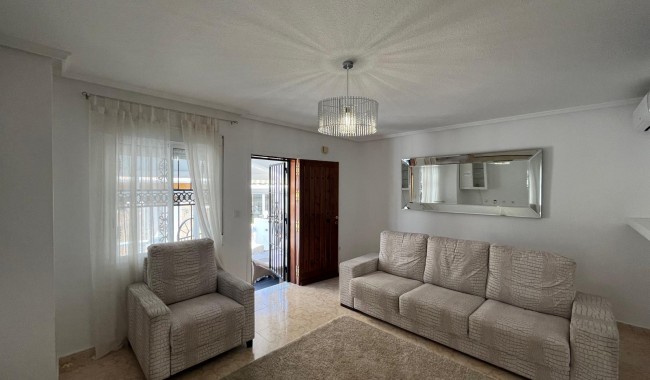 Resale - Bungalow - Punta Prima - Serena