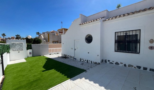 Resale - Bungalow - Punta Prima - Serena