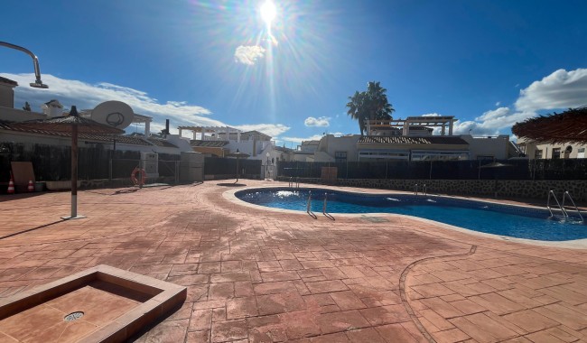 Resale - Bungalow - Punta Prima - Serena