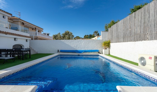 Brukt - Villa - Torrevieja - Los Balcones