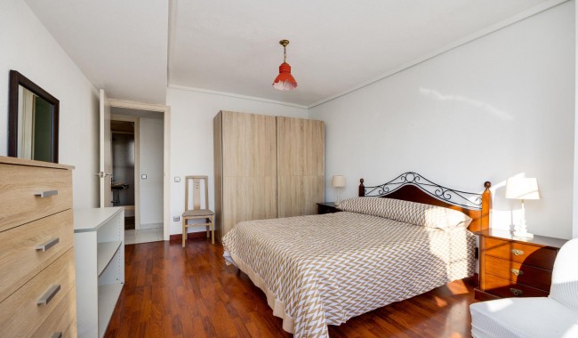 Segunda mano - Apartamento - Torrevieja - Centro