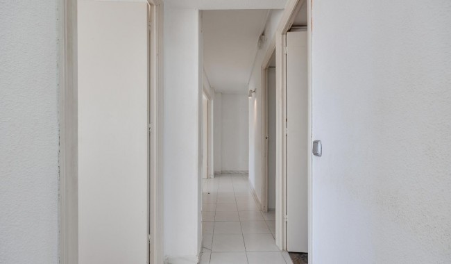 Segunda mano - Apartamento - Torrevieja - Centro