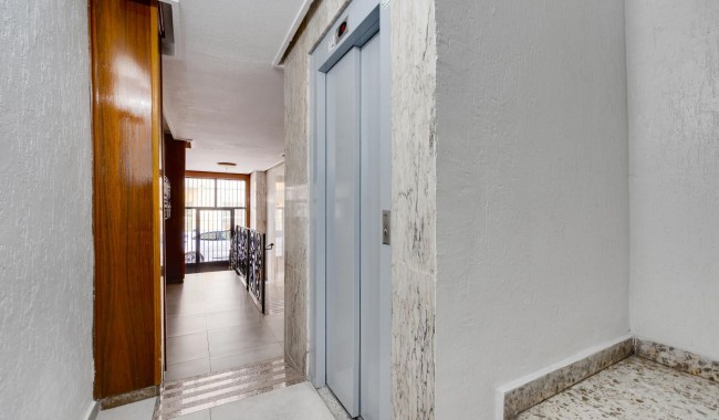 Segunda mano - Apartamento - Torrevieja - Centro