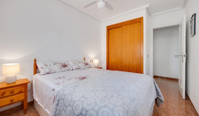 Sprzedaż - Apartament - Torrevieja - Parque las naciones