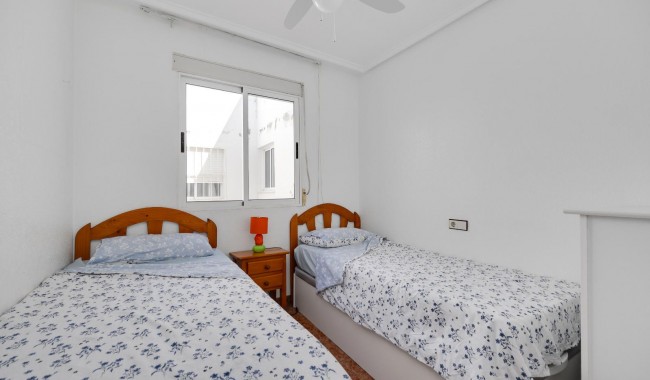 Sprzedaż - Apartament - Torrevieja - Parque las naciones