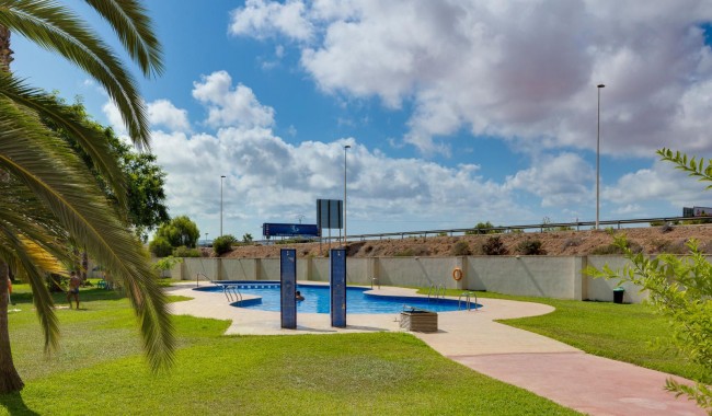 Sprzedaż - Apartament - Torrevieja - Parque las naciones