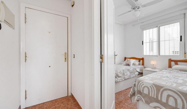 Sprzedaż - Apartament - Torrevieja - Parque las naciones