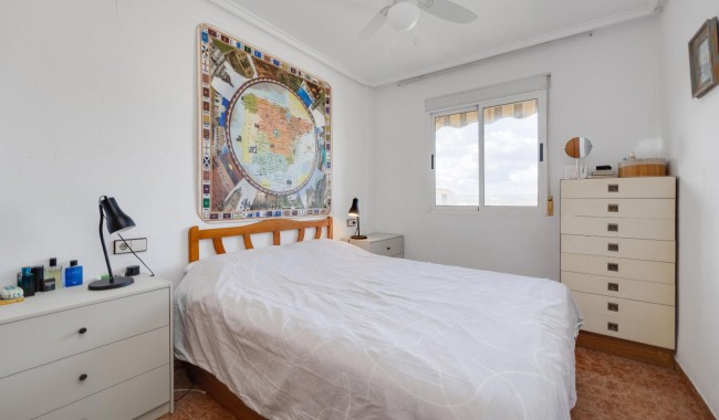 Sprzedaż - Apartament - Torrevieja - Parque las naciones