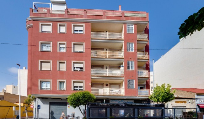 Resale - Apartment - Torrevieja - Centro - Muelle Pesquero