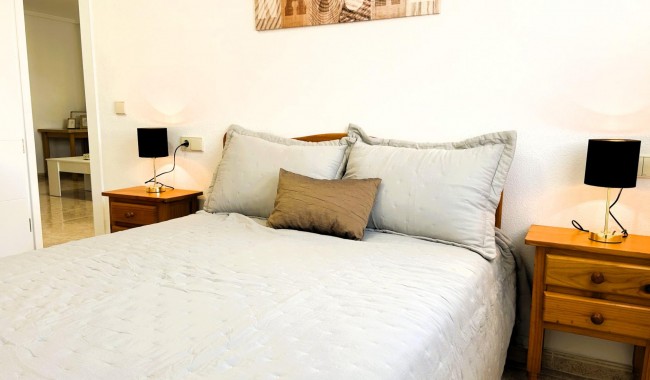 Resale - Apartment - Torrevieja - El Molino