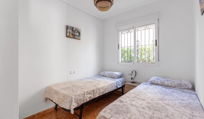 Resale - Quatro house - Orihuela Costa - PAU 8