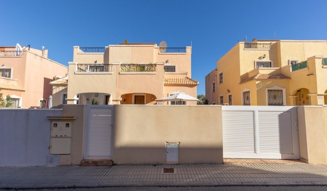 Resale - Quatro house - Orihuela Costa - PAU 8