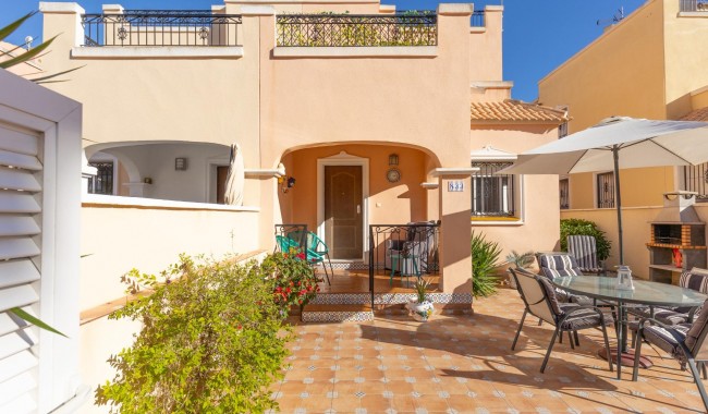 Resale - Quatro house - Orihuela Costa - PAU 8