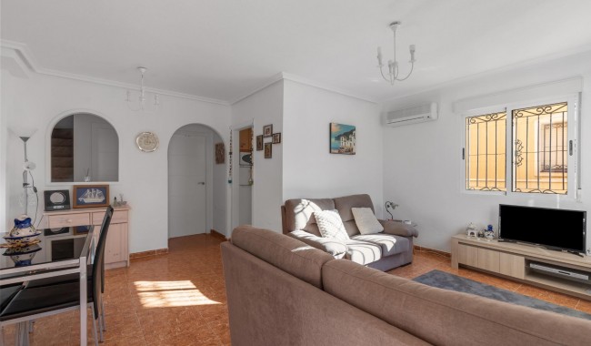 Resale - Quatro house - Orihuela Costa - PAU 8