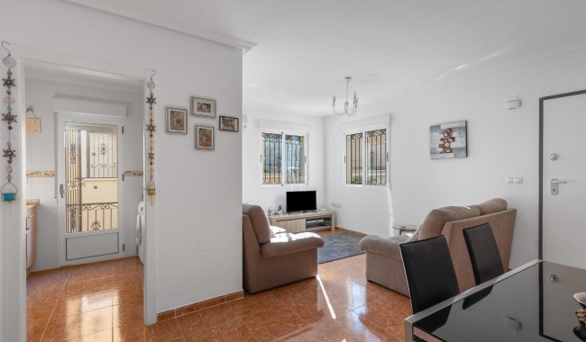 Resale - Quatro house - Orihuela Costa - PAU 8