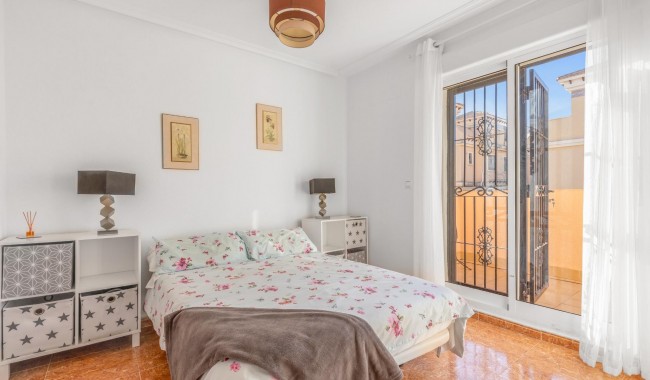Resale - Quatro house - Orihuela Costa - PAU 8