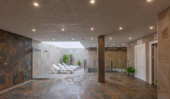 Resale - Apartment - Guardamar - El Raso