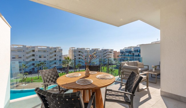 Resale - Apartment - Guardamar - El Raso